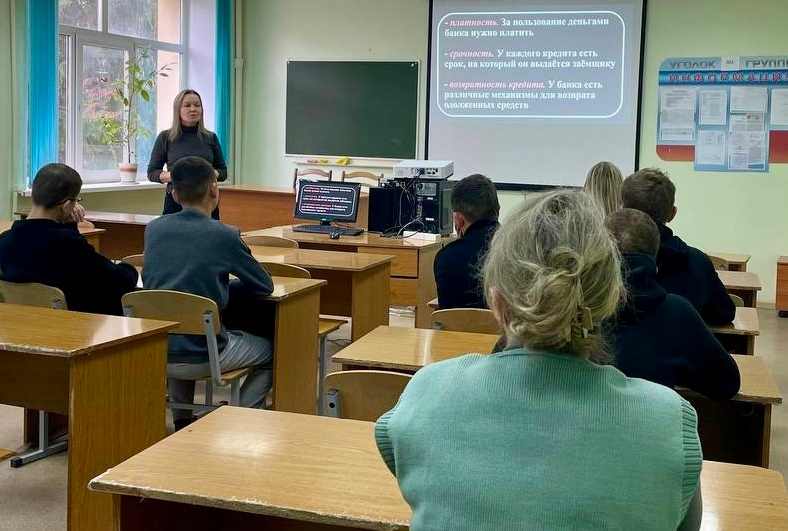 Кредит: друг или враг? Разбираем на пальцах!